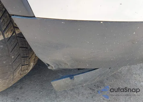 2011 Ford Explorer Xlt z USA, uszkodzony, nr VIN 1FMHK8D86BGA40844